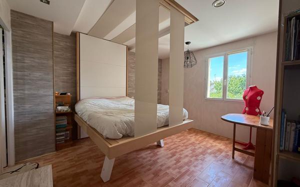 Maison à vendre    7 pièces • 201,67 m2 Yerres