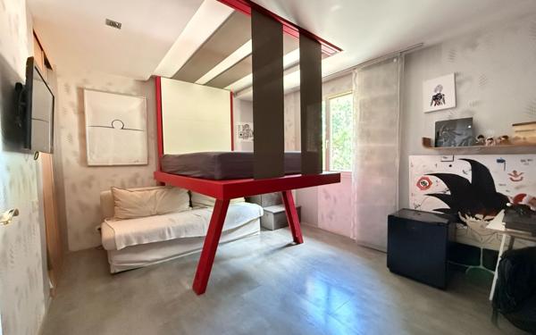 Maison à vendre    7 pièces • 201,67 m2 Yerres