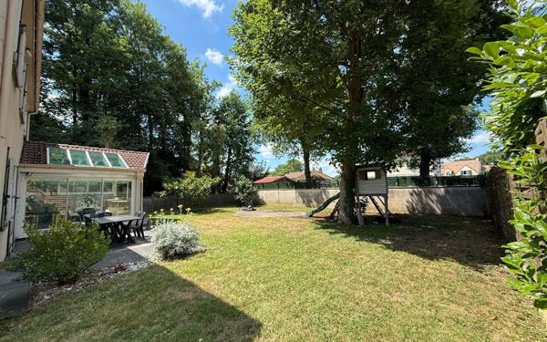 Maison à vendre    7 pièces • 201,67 m2 Yerres