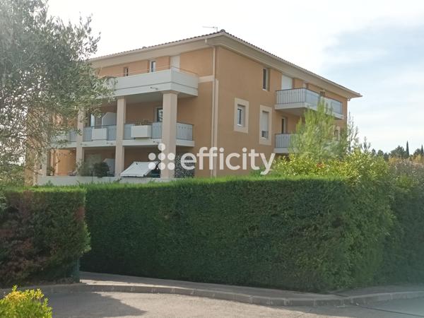 Appartement
         2 pièces
        - 28 m² 212 000 € *