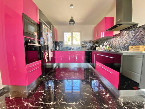 Maison à vendre    5 pièces •  Calvisson