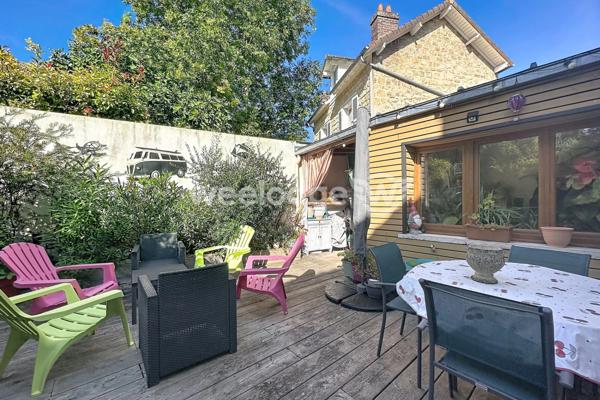 Maison à vendre 4 pièces de 84 m² à Jouy-le-Moutier