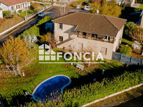 À vendre Maison 7 pièces 163 m² - Prigonrieux 24130