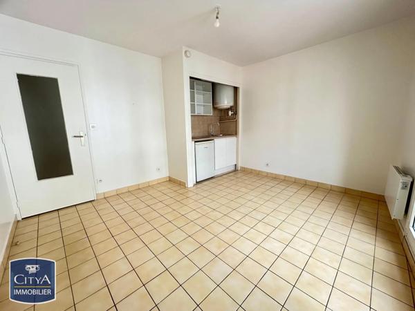 Appartement à louer 1 pièce 25m² Tours (37000)