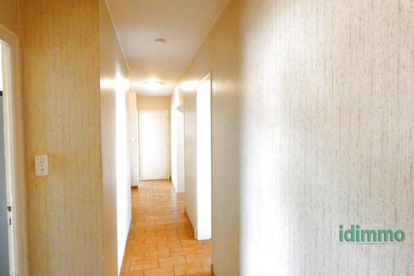 Beau et grand T3 BALCON ET GARAGE DOUBLE Aurillac (15000)