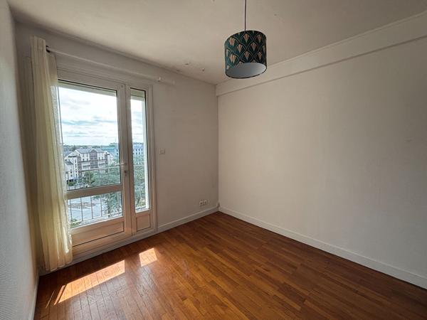 Appartement La Roche Sur Yon 4 pièce(s)