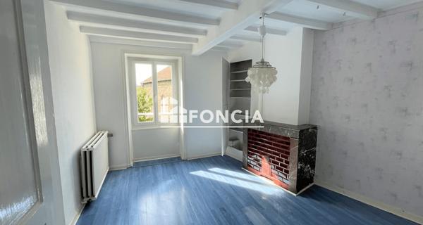 Location Maison 6 pièces 172.01 m² - Villemontais 42155