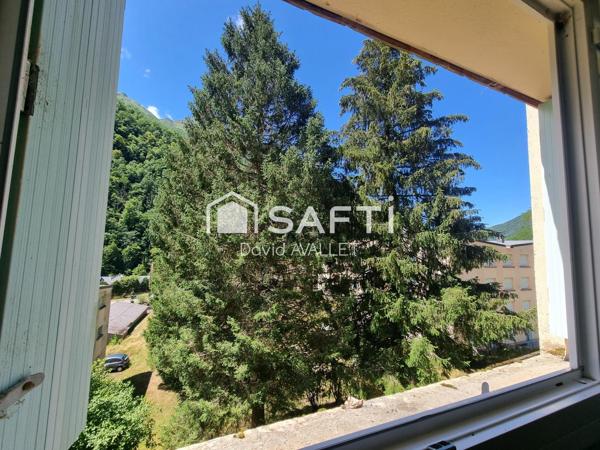 Appartement T4 de 67m2 au 1er Etage plus cave de 20m2