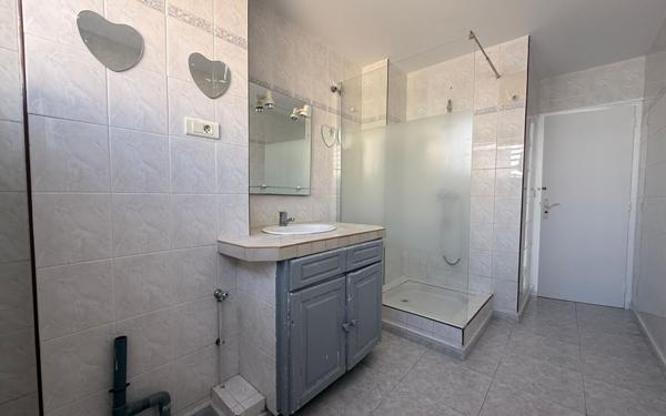 Appartement à louer    4 pièces •  Perpignan