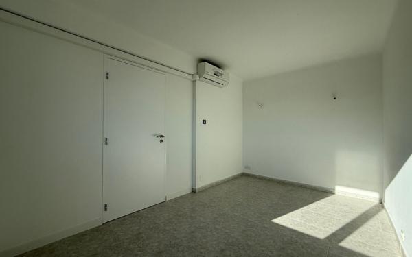 Appartement à louer    4 pièces •  Perpignan