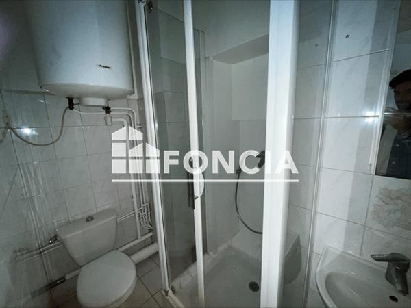 Location Studio 20 m² - 211 FAUBOURG RECLUS Chambery 73000