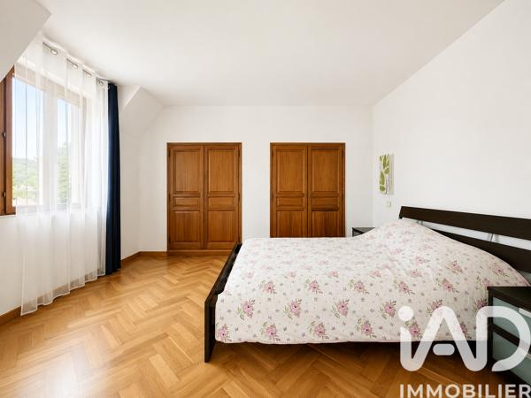 Maison à vendre 6 pièces 180 m² Saint-Pierre-lès-Elbeuf
