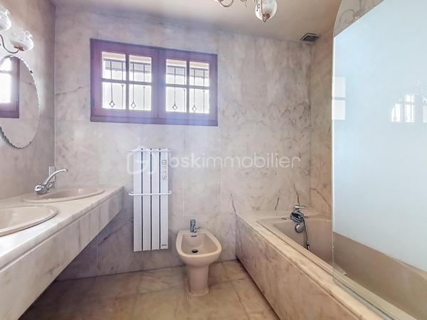 Maison d architecte de 234 m²