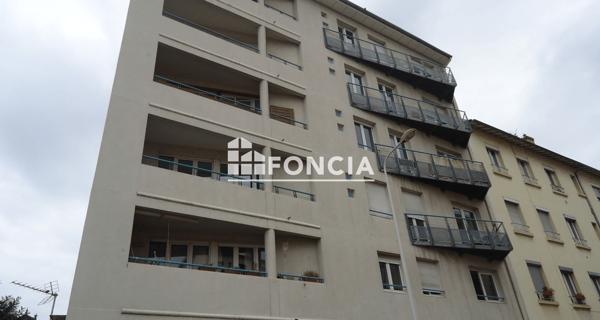 Location Appartement 5 pièces 120.85 m² - Lyon 69007