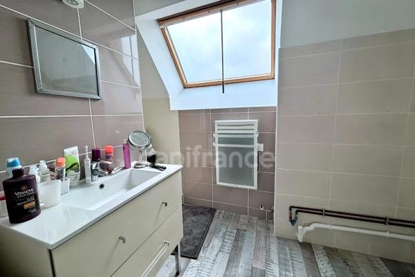 A Douarnenez (29) - T2 de 41,99m², dernier étage, à deux pas du centre-ville, plage et port.