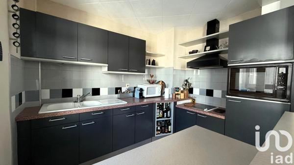 Appartement 3 pièces de 65 m² à Grenoble (38100)