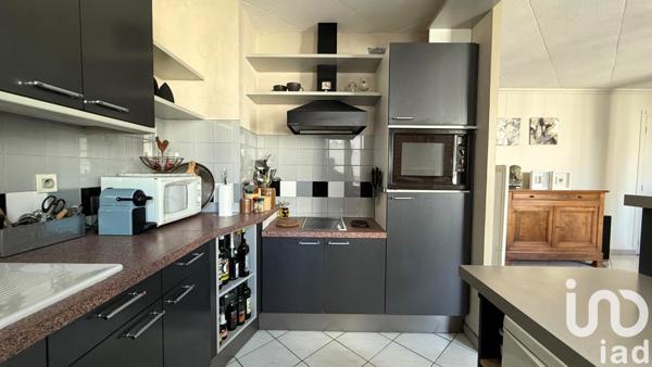 Appartement 3 pièces de 65 m² à Grenoble (38100)