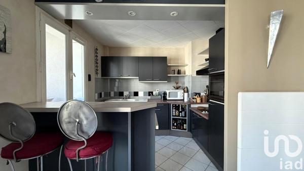 Appartement 3 pièces de 65 m² à Grenoble (38100)