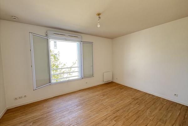 A VENDRE – Studio lumineux de 22 m² avec parking privatif – Idéal investisseur ou primo-accédant