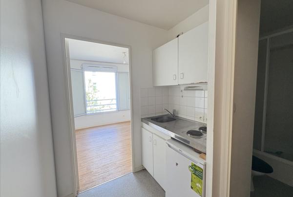A VENDRE – Studio lumineux de 22 m² avec parking privatif – Idéal investisseur ou primo-accédant