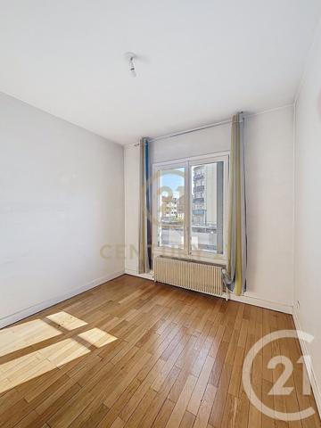 Appartement F3 à vendre  3 pièces - 55,62 m2 LYON - 69008