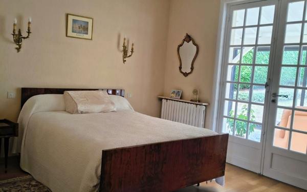 Maison à vendre    6 pièces • 180 m2 Mouguerre