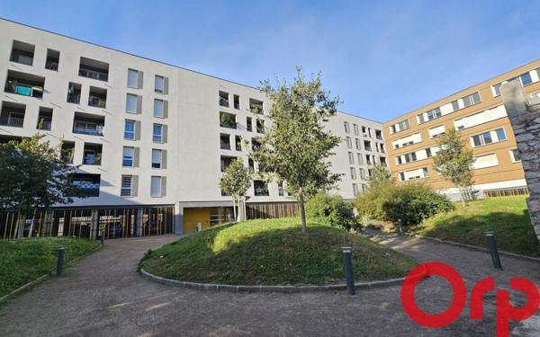 Appartement à vendre    4 pièces • 69,71 m2 Marseille 15