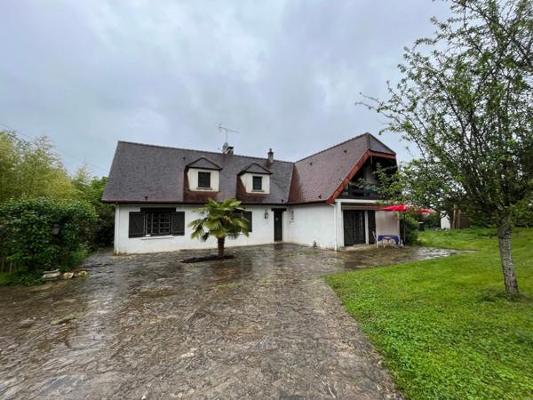 230 M² HABITABLE, GARAGE DE 150 M² ET TERRAIN DE 3735 M² A LA FERTE SOUS JOUARRE