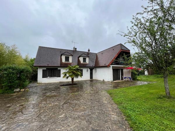 230 M² HABITABLE, GARAGE DE 150 M² ET TERRAIN DE 3735 M² A LA FERTE SOUS JOUARRE