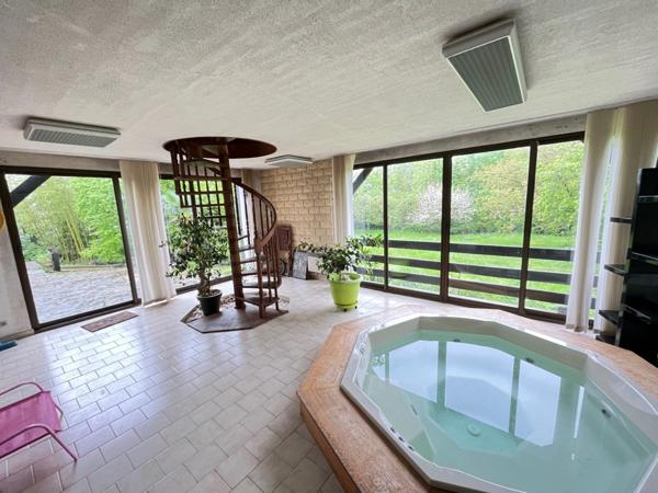 230 M² HABITABLE, GARAGE DE 150 M² ET TERRAIN DE 3735 M² A LA FERTE SOUS JOUARRE