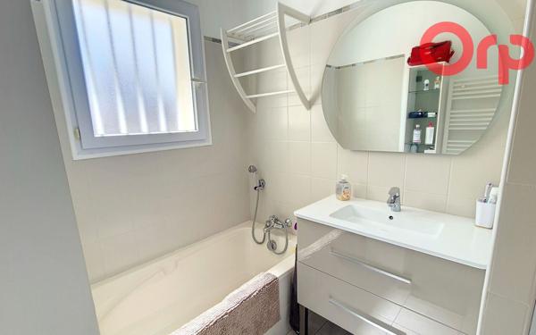 Maison à vendre    5 pièces •  Talmont-Saint-Hilaire