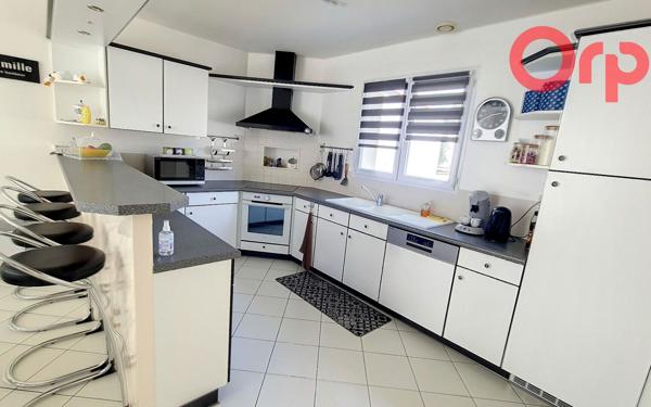 Maison à vendre    5 pièces •  Talmont-Saint-Hilaire