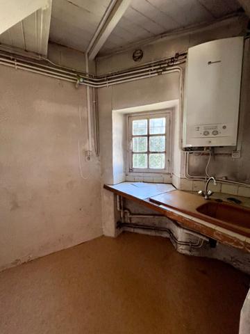 A LOUER, GRANVILLE CENTRE, UN LOCAL COMMERCIAL DE 34.20M²