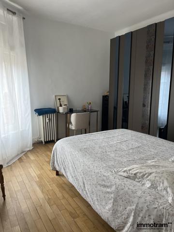 Vente Appartement 125m 2 - 2 chambre(s) - La Madeleine, Saint Maur • Réf. VA26457