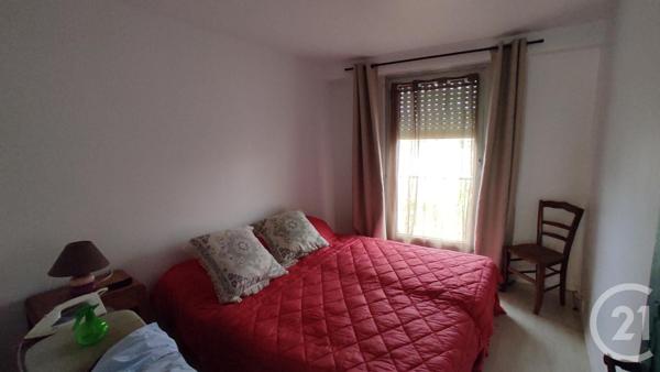 Immeuble à vendre  150 m2 SAINTES - 17