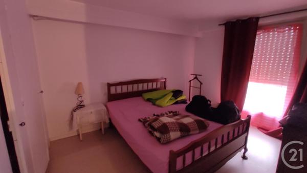 Immeuble à vendre  150 m2 SAINTES - 17