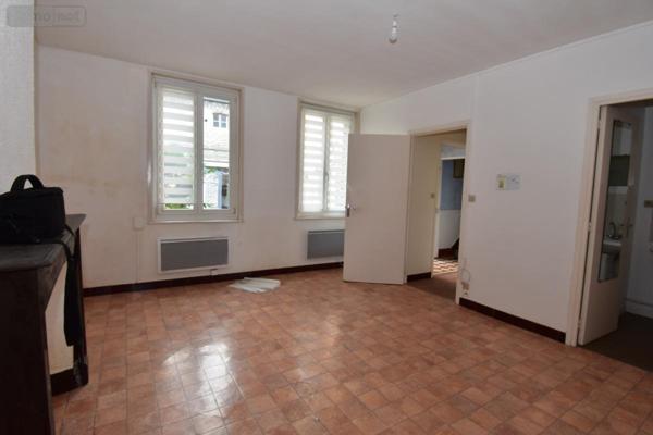 Immeuble à vendre à Cambrai dans le Nord (59400), ref : 59085-1497