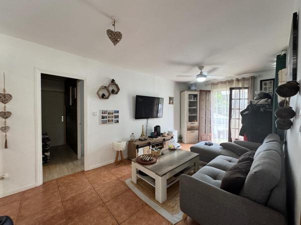 🏡 Maison avec piscine à vendre – Le Tampon, quartier Dassy