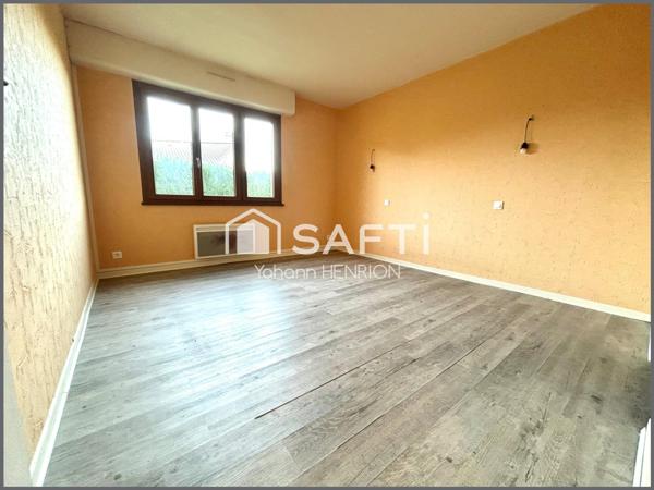 appartement disposant d'une terrasse en rez de chaussée