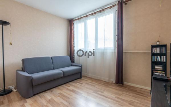 Appartement à vendre    4 pièces • 82,30 m2 Alfortville