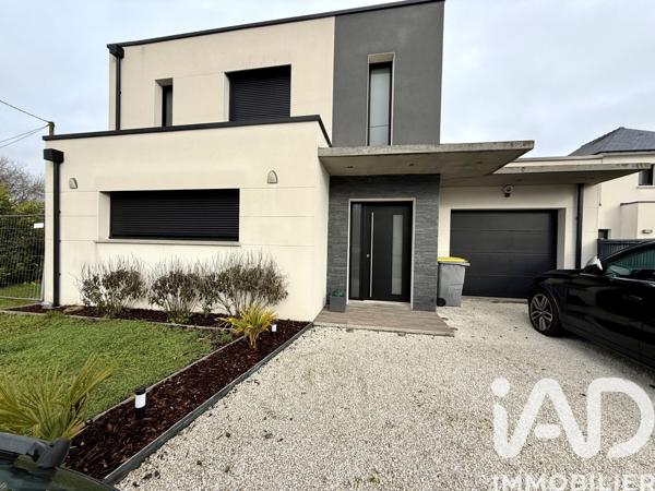 Maison à vendre 6 pièces 141 m² Loire-Authion