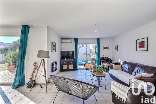 Maison à vendre 4 pièces 130 m² Aigues-Mortes