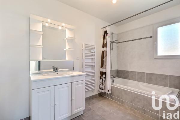 Maison à vendre 4 pièces 130 m² Aigues-Mortes