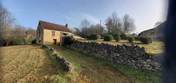 2 maisons avec terrain (24200)