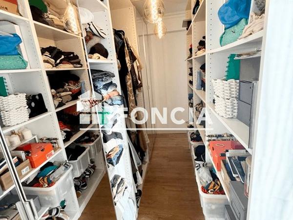 À vendre Appartement 3 pièces 56.78 m² - Saint-raphaël 83700