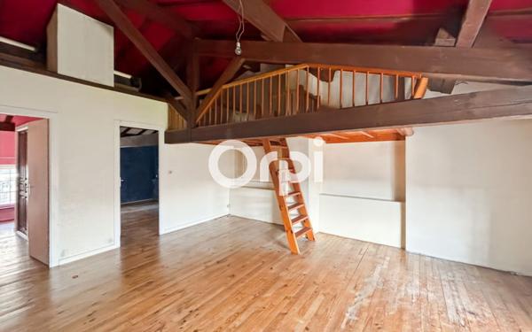 Maison à louer    4 pièces •  Haute-Rivoire