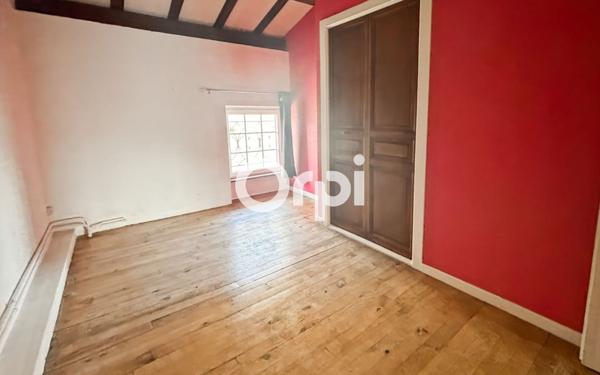 Maison à louer    4 pièces •  Haute-Rivoire