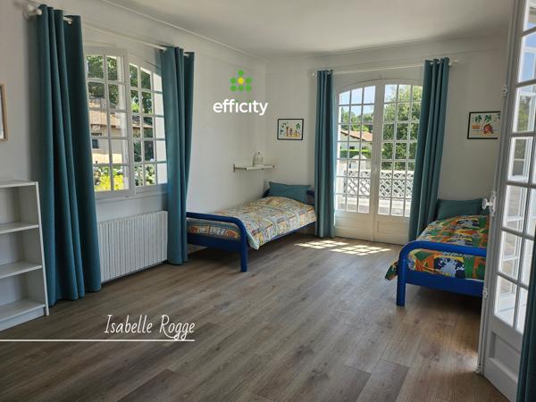 Appartement 7 pièces - 176 m²