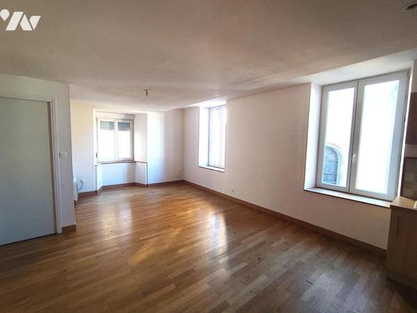 IMMEUBLE DE RAPPORT - STENAY