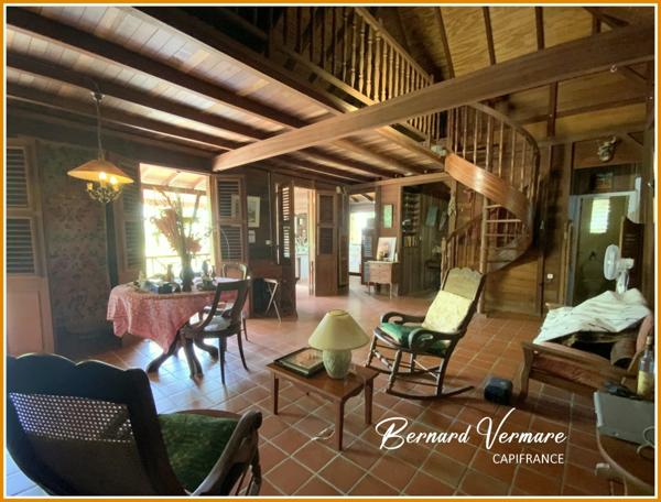 Maison à vendre 6 pièces SAINTE ANNE (971)